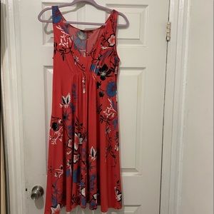 Tahari Sleeveless Red Floral Dress Size M 👗